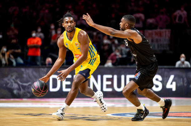 为了在世界 为了在世界