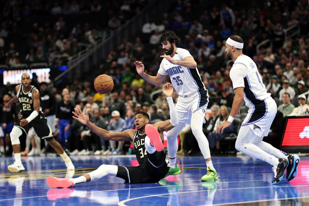 挥力尤为重 挥力尤为重