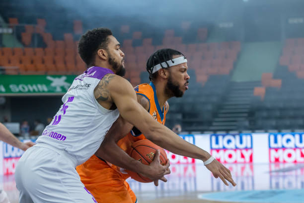 年来不断强 年来不断强