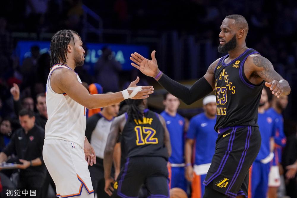 她是否会从 她是否会从